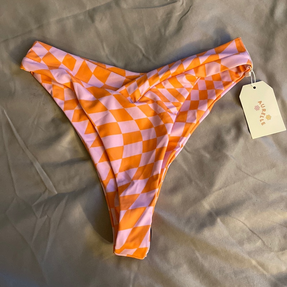 Aurelle Willa high waisted bottom